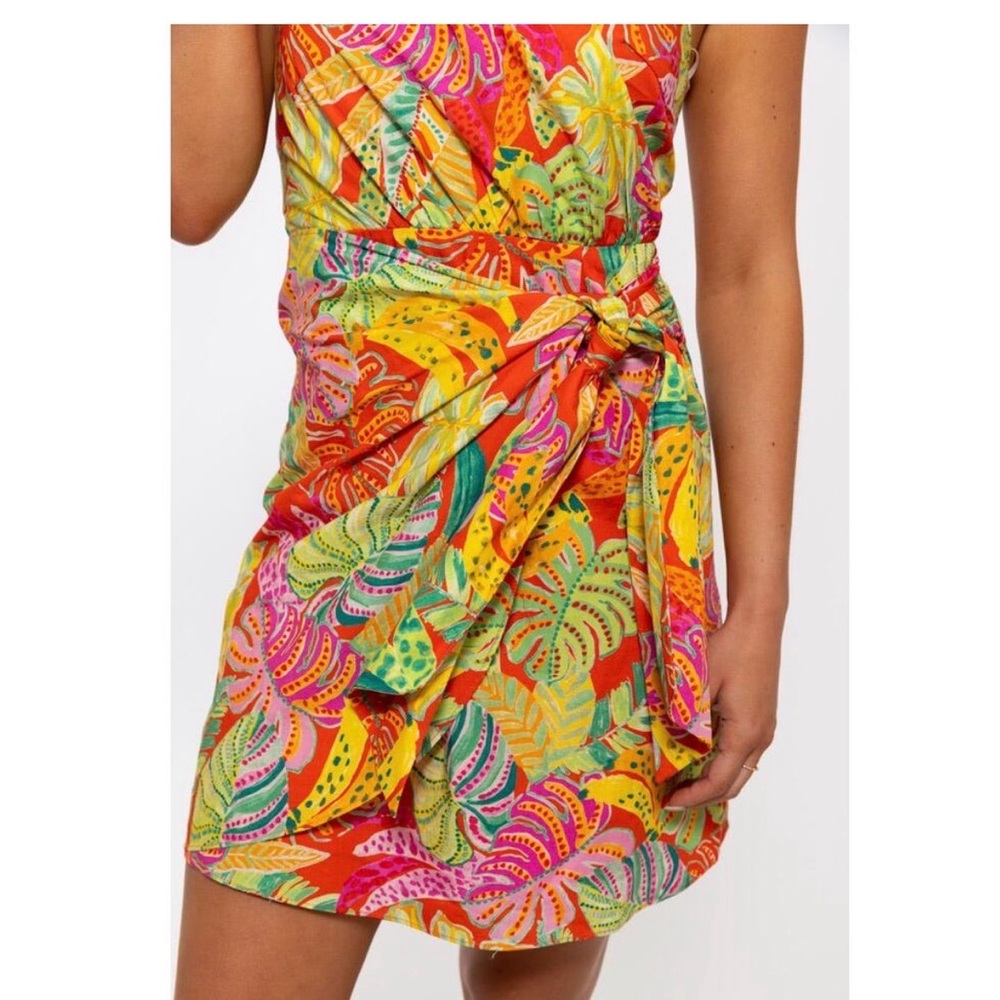 Karlie One-Shoulder Tropical Print Dress in Yellow, Pink, Green, Orange - Picture 3 of 9